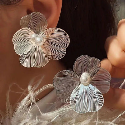 Korean Flower Pearl Earrings