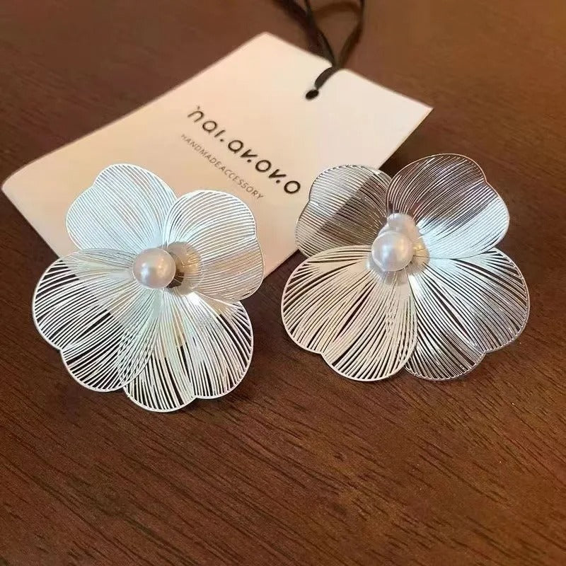 Korean Flower Pearl Earrings